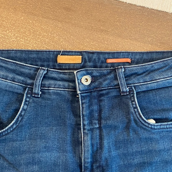 Pilcro The Demilune Boot Jeans - Picture 2 of 2